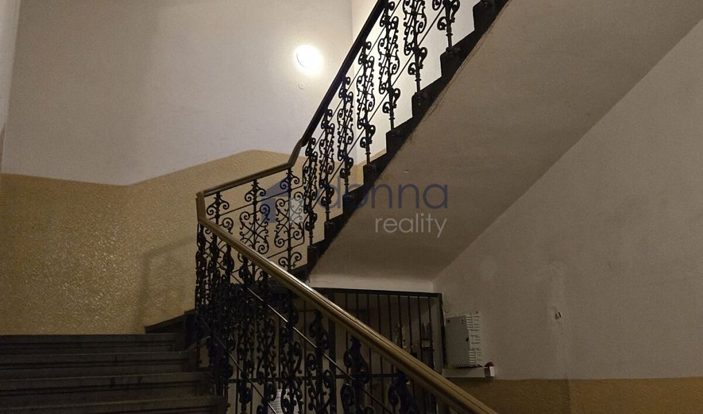 Pronájem bytu 1+kk 30 m², Praha – náhled fotky 7