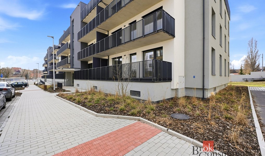 Prodej bytu 3+kk 74 m², Kladno – náhled fotky 22