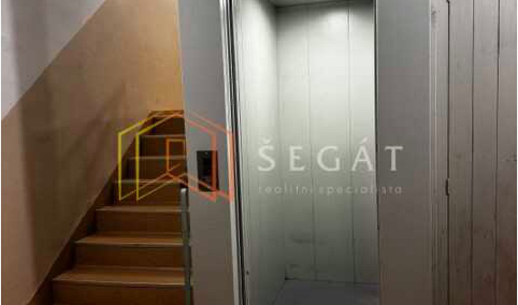 Prodej bytu 1+kk 35 m², Zlín – náhled fotky 2