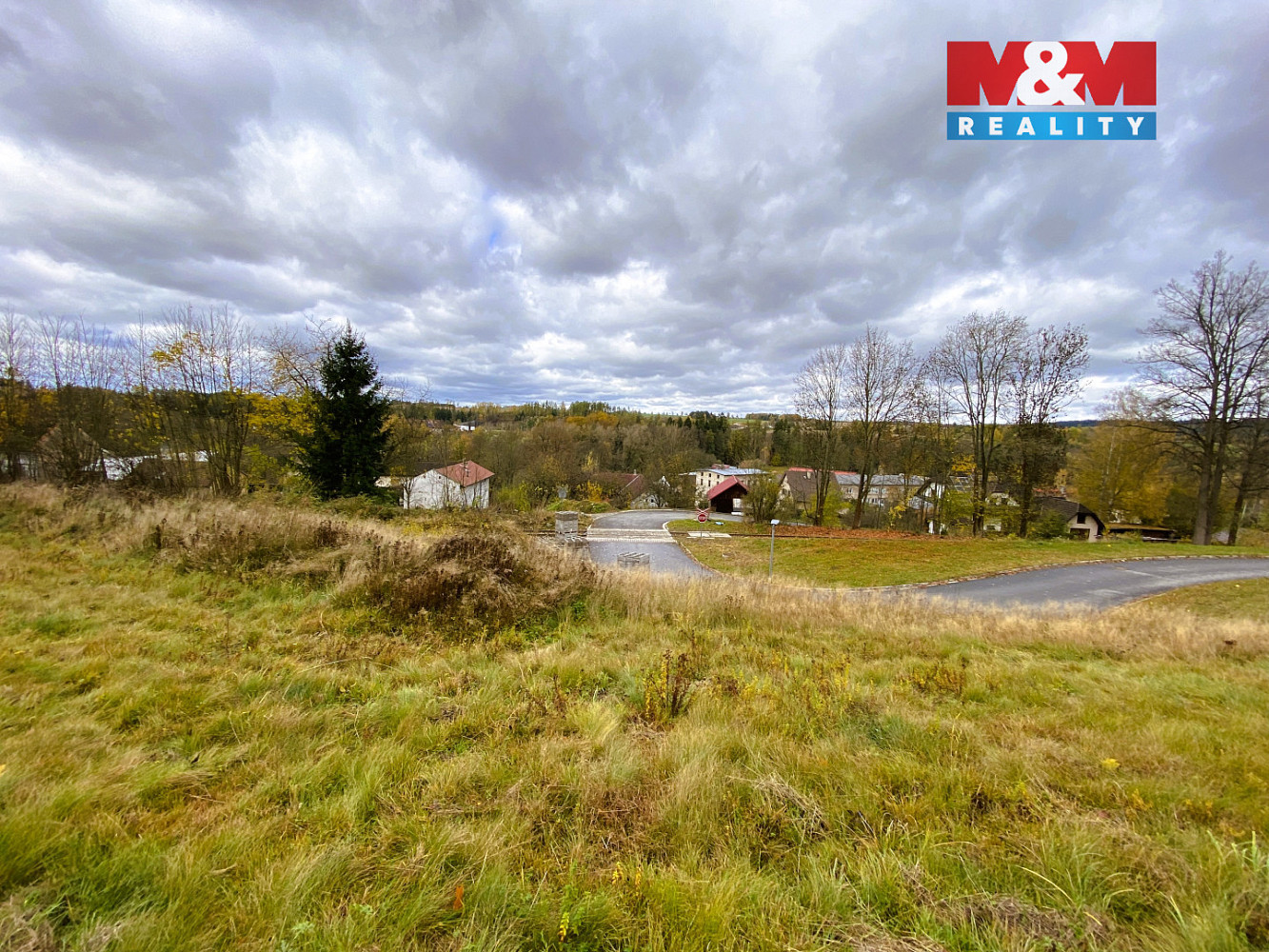 Prodej stavebního pozemku 2 385 m² – fotografie 3