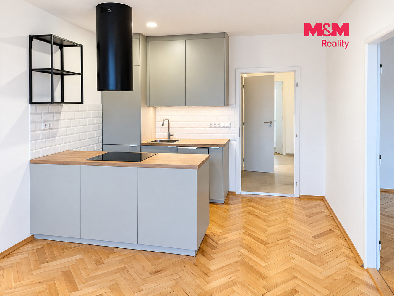 Pronájem bytu 3+kk 66 m² – fotografie 2