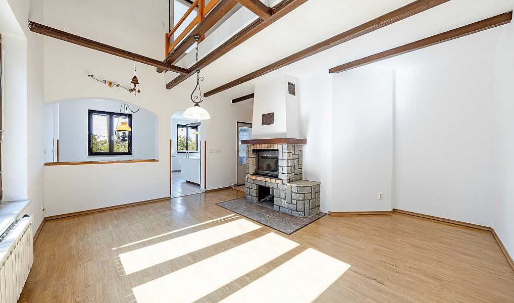 Prodej domu 184 m² s pozemkem 1 027 m², Uherské Hradiště – náhled fotky 6