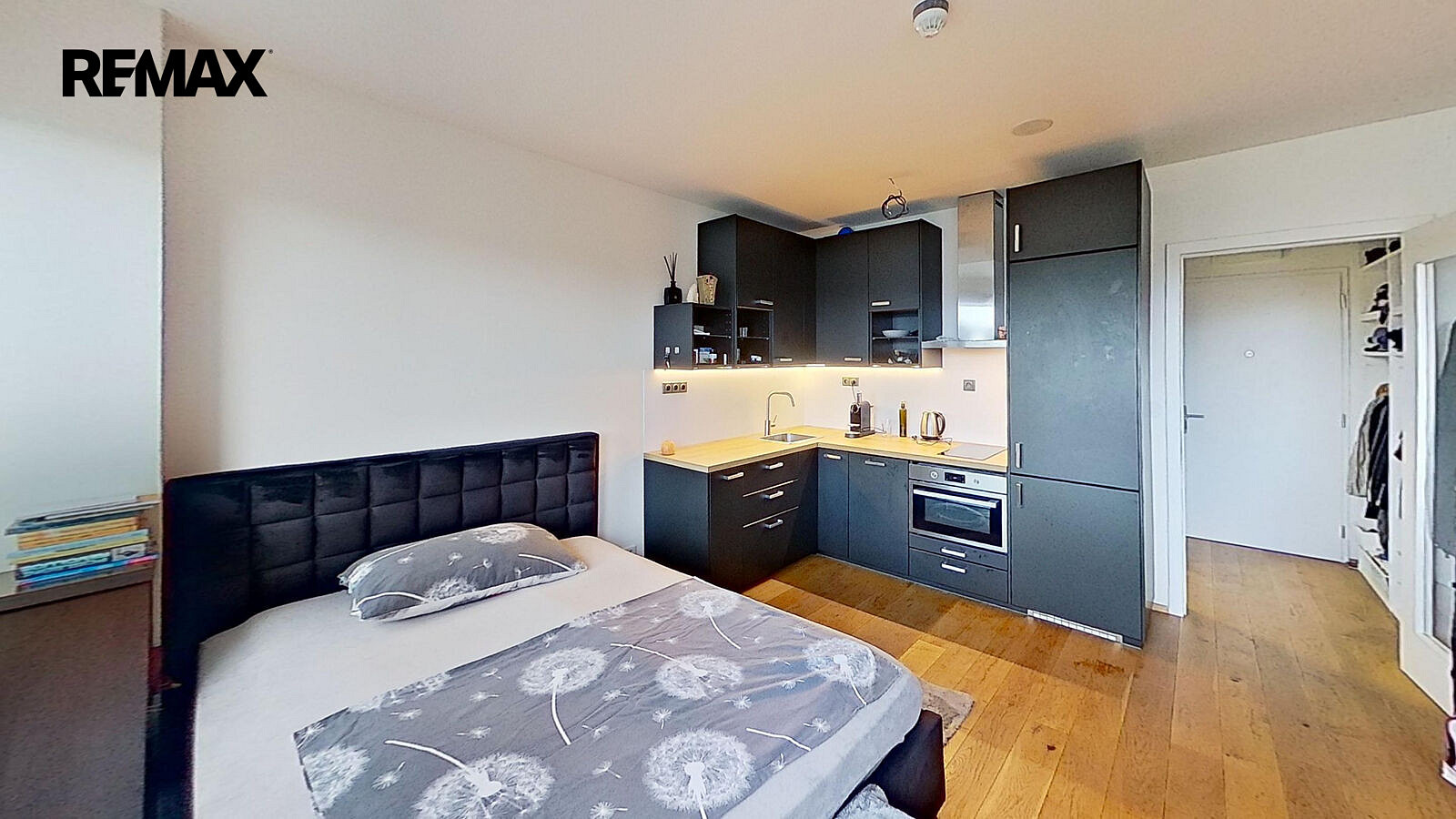 Prodej bytu 1+kk 25 m² – fotografie 4
