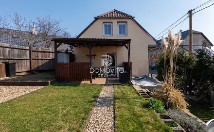 Prodej domu 100 m² s pozemkem 235 m², Dolní Bousov - Horní Bousov, okres Mladá Boleslav
