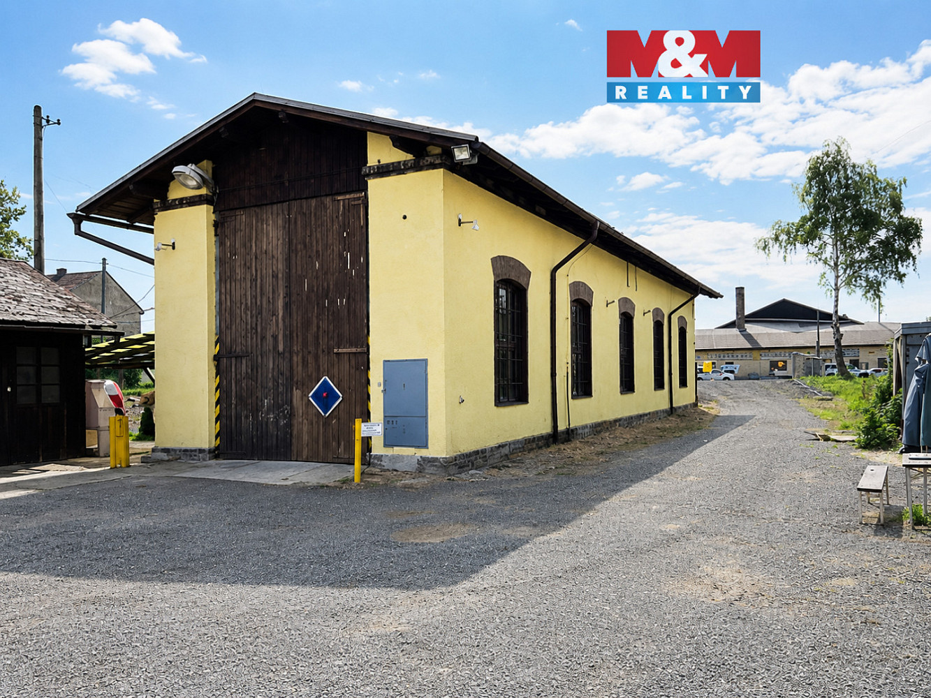 Pronájem skladovacích prostor 223 m²