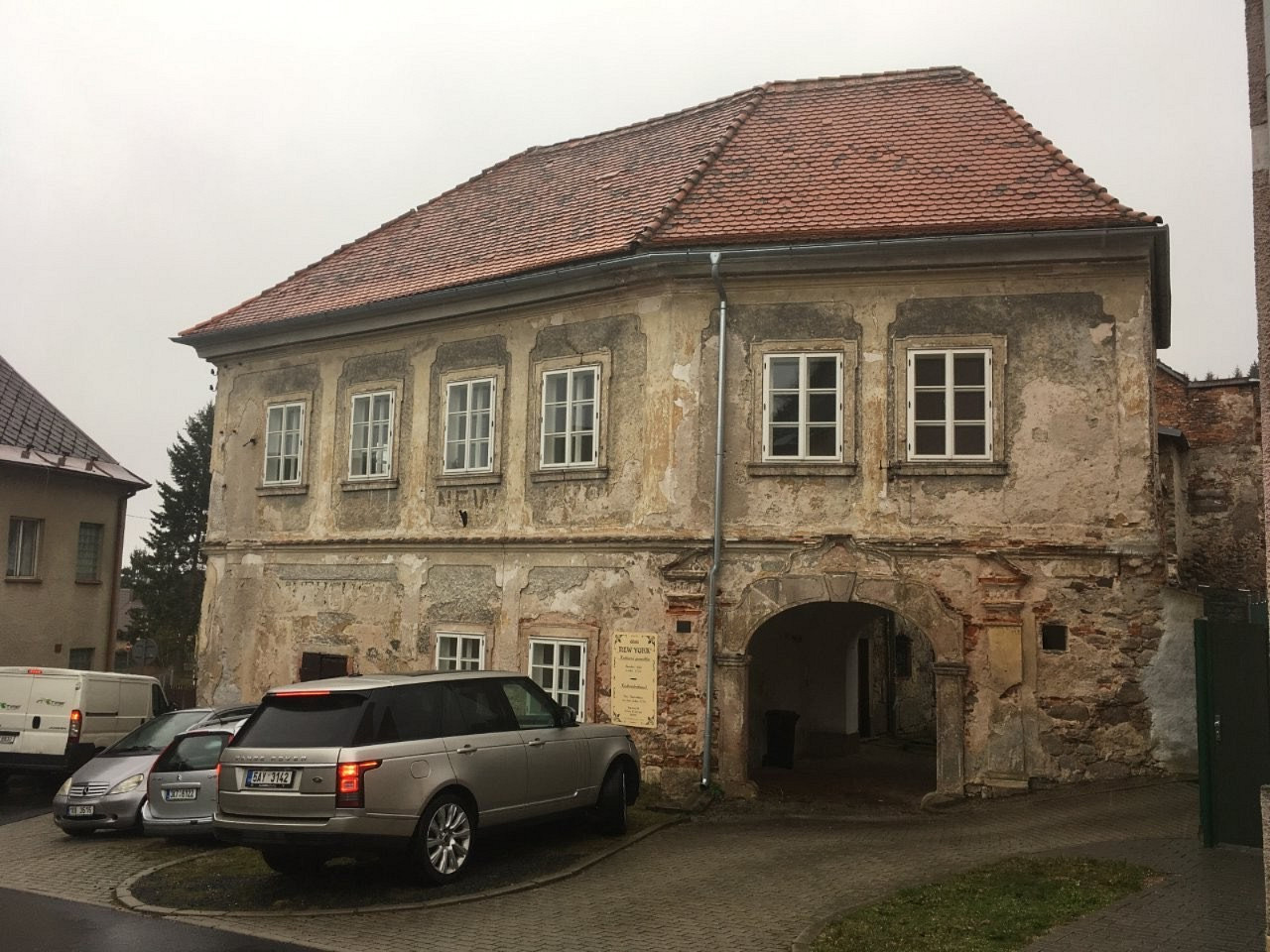 Prodej domu 719 m² s pozemkem 415 m² – fotografie 4