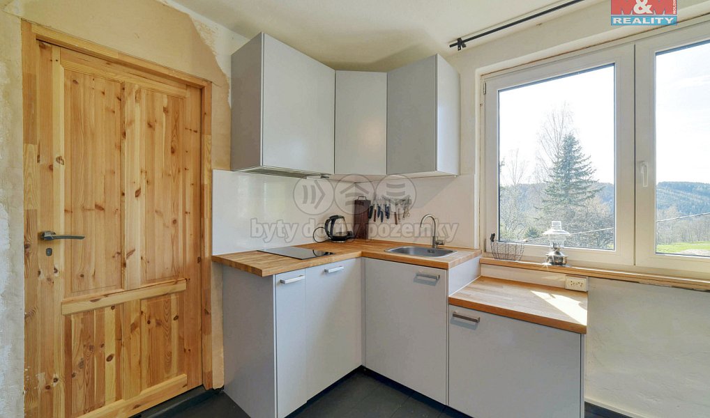 Prodej domu 163 m² s pozemkem 491 m², Kraslice – náhled fotky 3