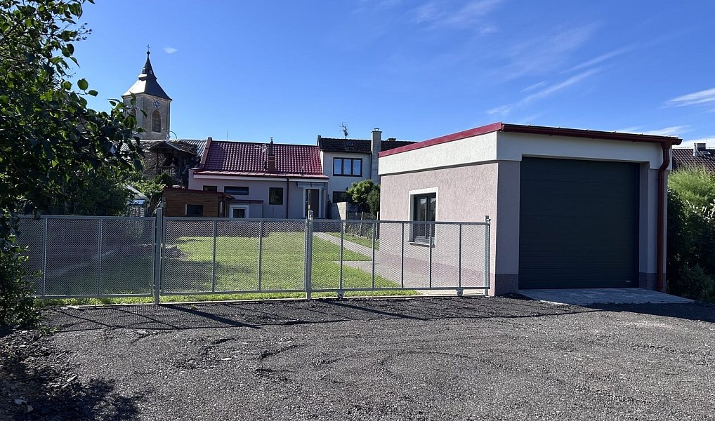 Prodej domu 132 m² s pozemkem 1 031 m², Nechanice – náhled fotky 9