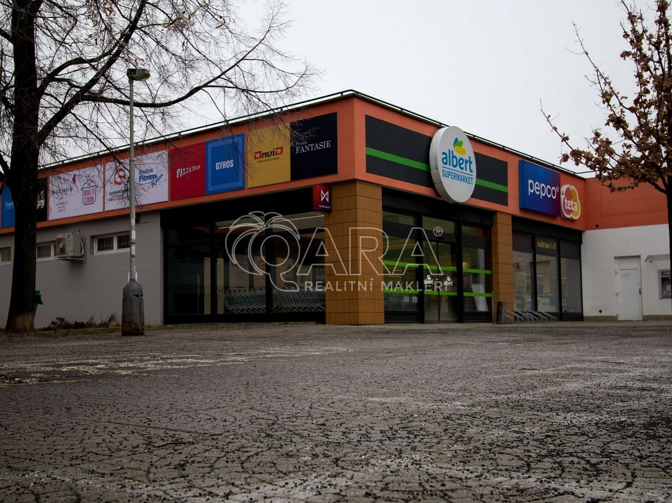 Pronájem obchodních prostor 55 m² – fotografie 5