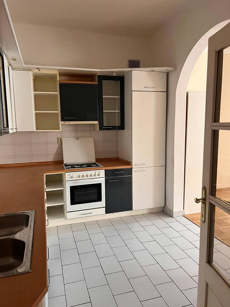 Pronájem bytu 4+1 140 m²