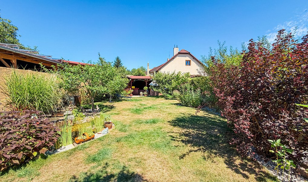 Prodej domu 147 m² s pozemkem 858 m², Unhošť – náhled fotky 40