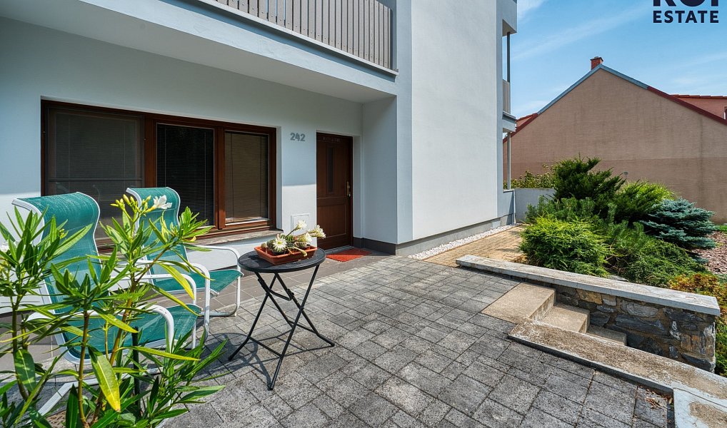Prodej domu 194 m² s pozemkem 1 083 m², Omice – náhled fotky 32