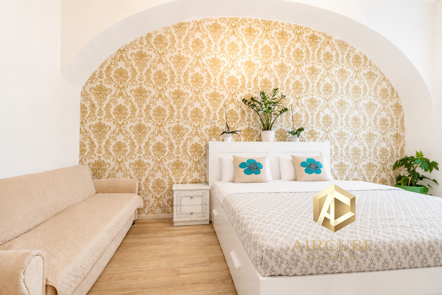 Pronájem bytu 2+kk 45 m² – fotografie 3
