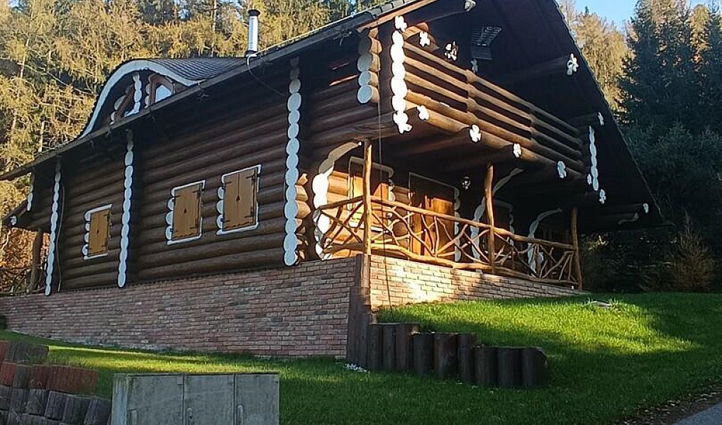 Prodej domu 210 m² s pozemkem 946 m², Pecka – náhled fotky 22