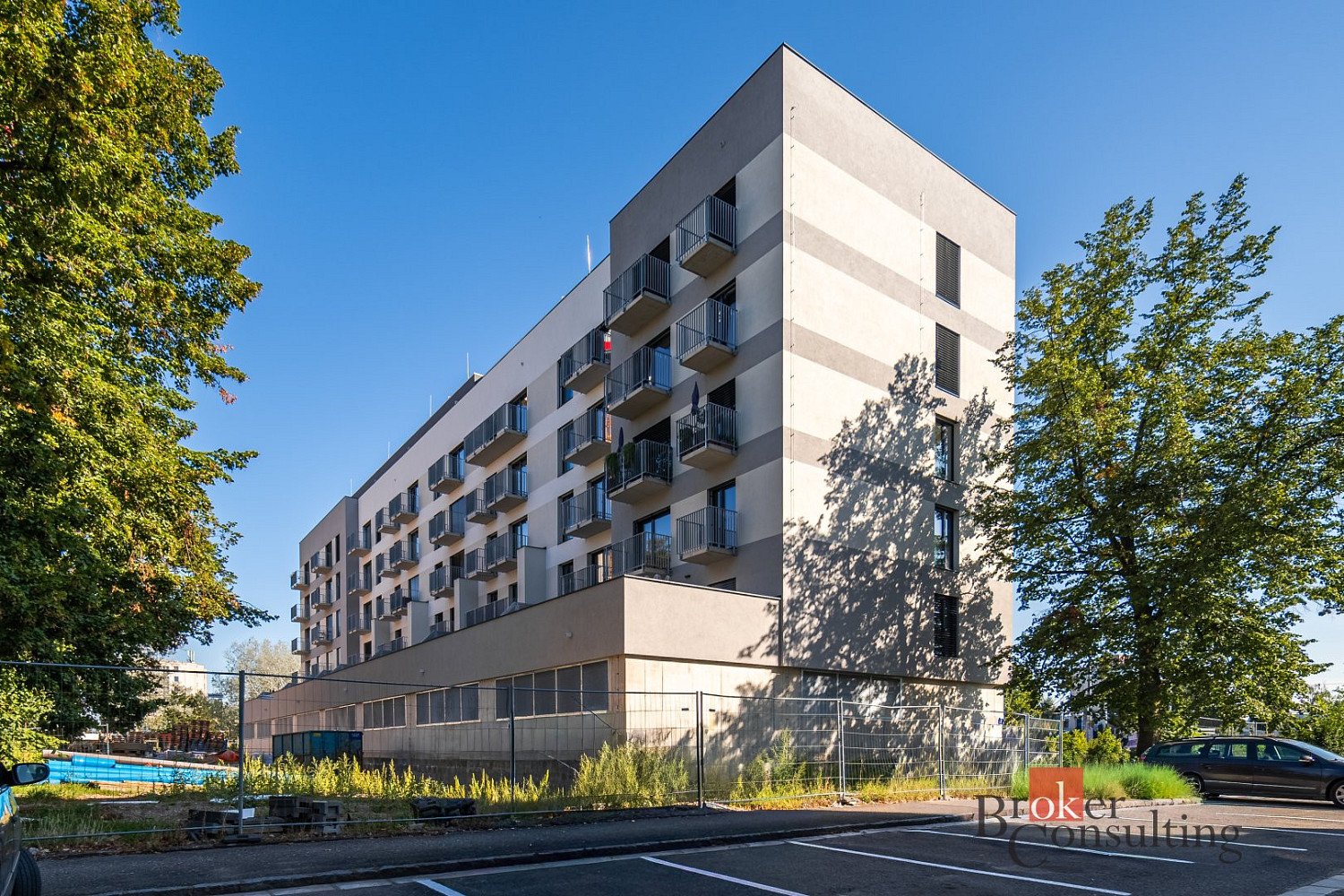 Pronájem bytu 1+kk 29 m² – fotografie 5