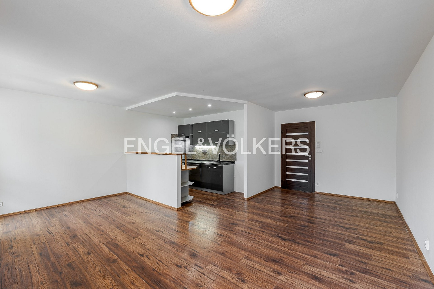 Pronájem bytu 3+kk 74 m² – fotografie 5