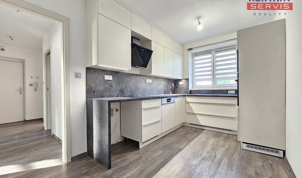 Prodej bytu 2+1 57 m², Jindřichův Hradec – náhled fotky 2