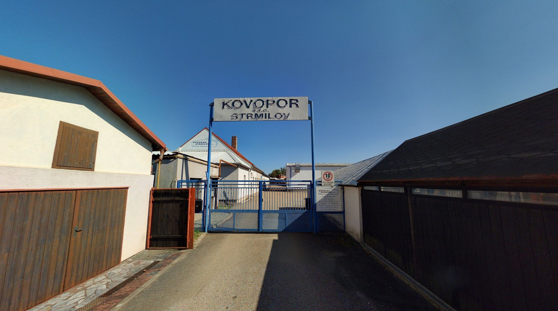 Prodej výrobních prostor 2 500 m²