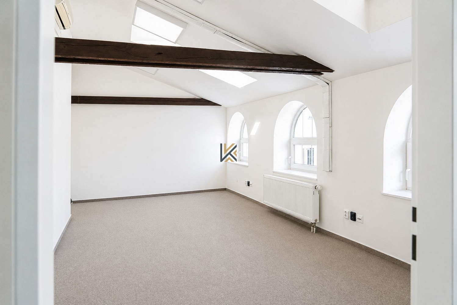 Pronájem kanceláře 57 m²