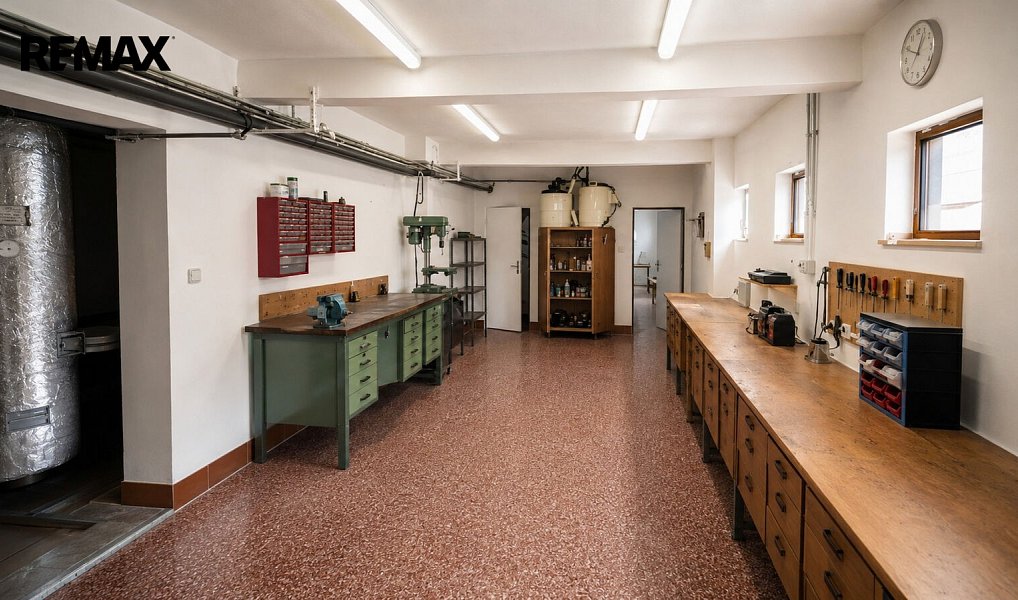 Pronájem kanceláře 314 m², Kladno – náhled fotky 5