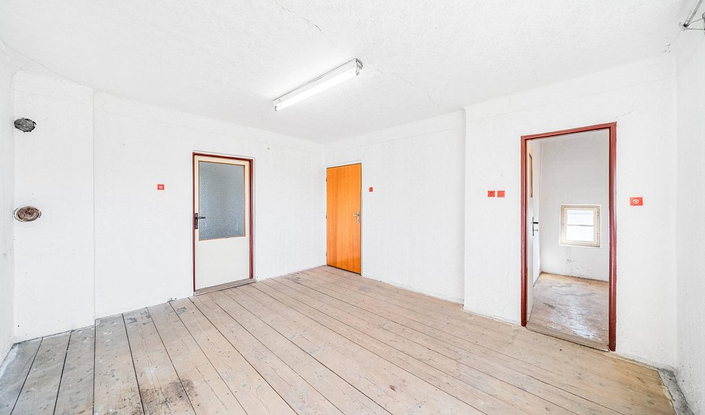 Prodej domu 105 m² s pozemkem 358 m², Dýšina – náhled fotky 9
