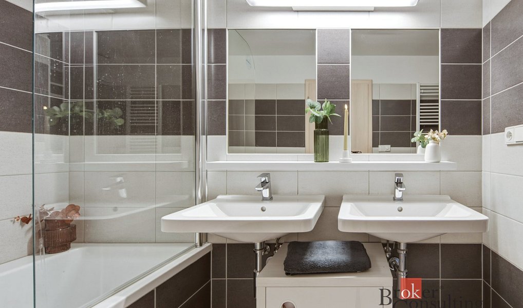 Prodej bytu 3+kk 93 m², Pardubice – náhled fotky 7