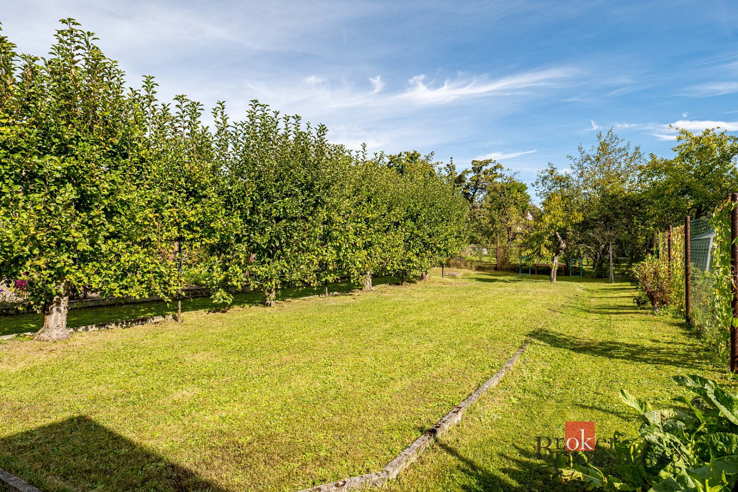 Prodej domu 273 m² s pozemkem 499 m² – fotografie 4