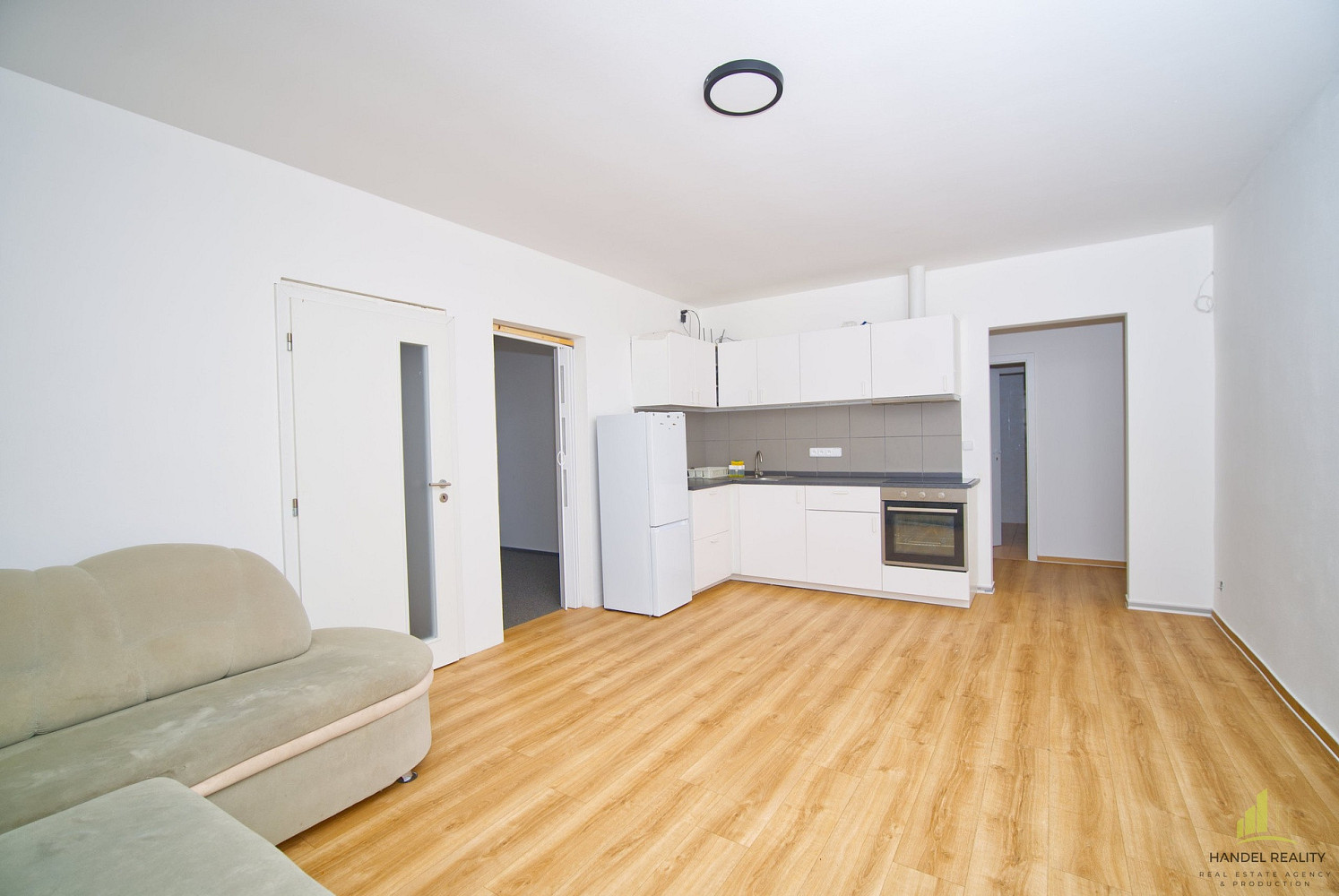 Prodej domu 370 m² s pozemkem 480 m² — photo 3