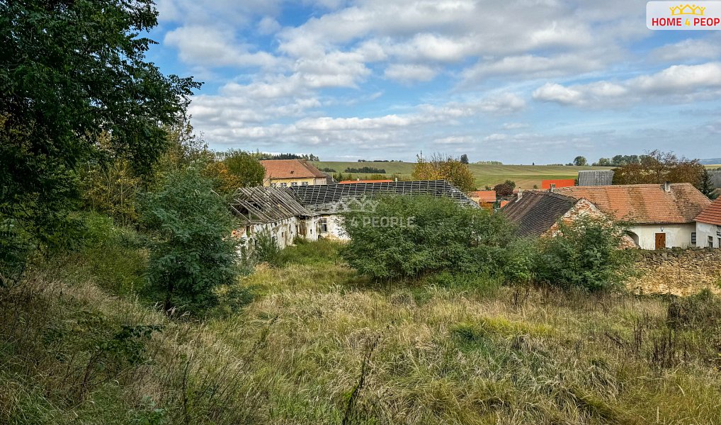 Prodej domu 520 m² s pozemkem 2 757 m², Dešná – náhled fotky 6