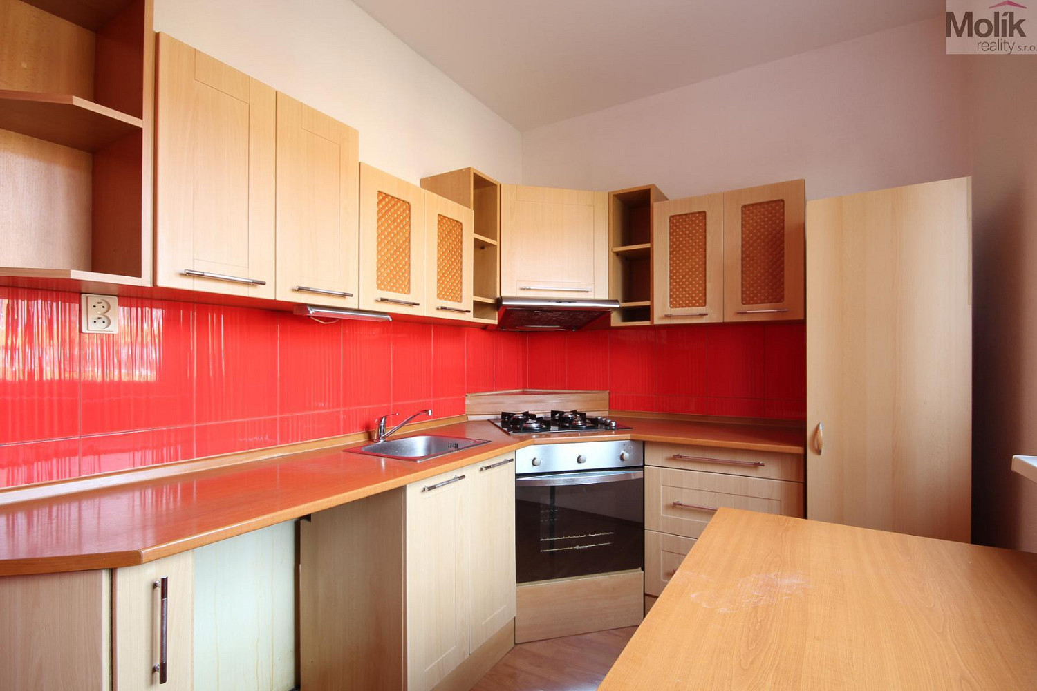 Pronájem bytu 2+1 53 m² – fotografie 2