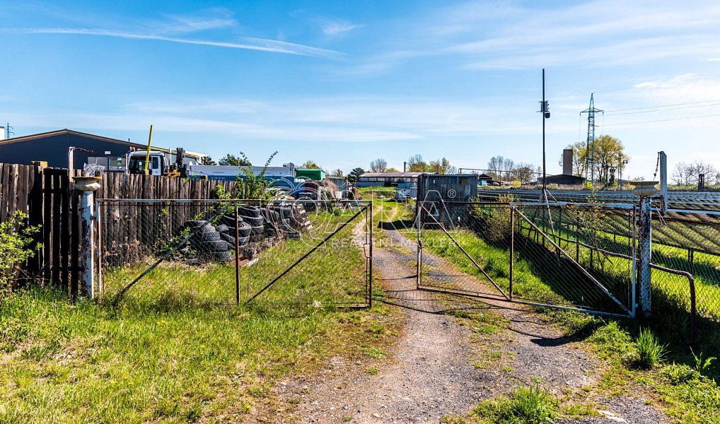 Prodej komerčního pozemku 2 769 m², Mlékojedy – náhled fotky 3