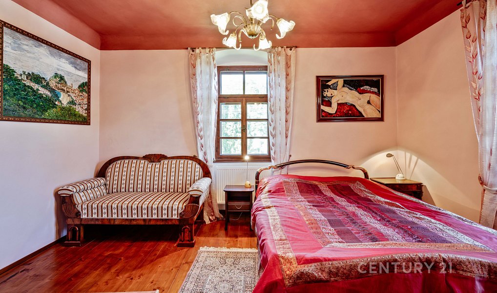 Prodej domu 465 m² s pozemkem 2 031 m², Roudná – náhled fotky 14