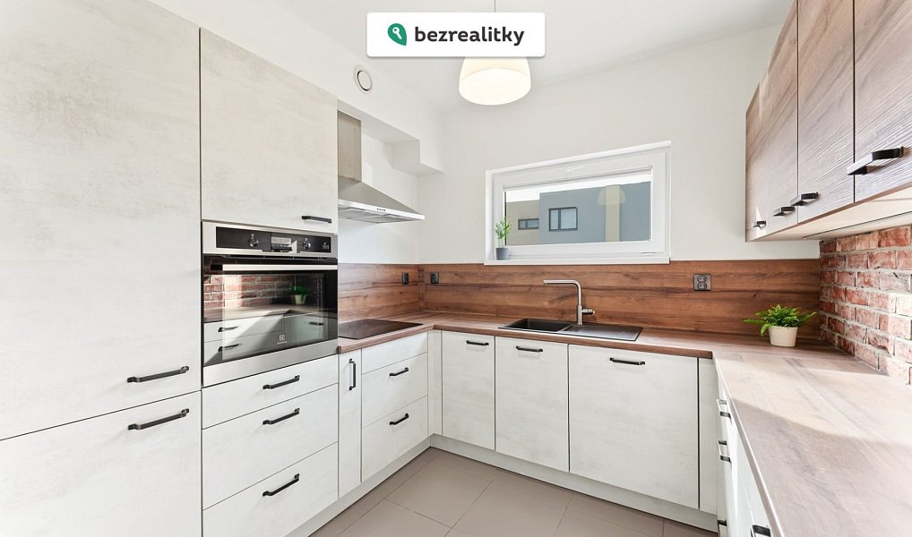 Prodej domu 120 m² s pozemkem 474 m², Bašť – náhled fotky 9