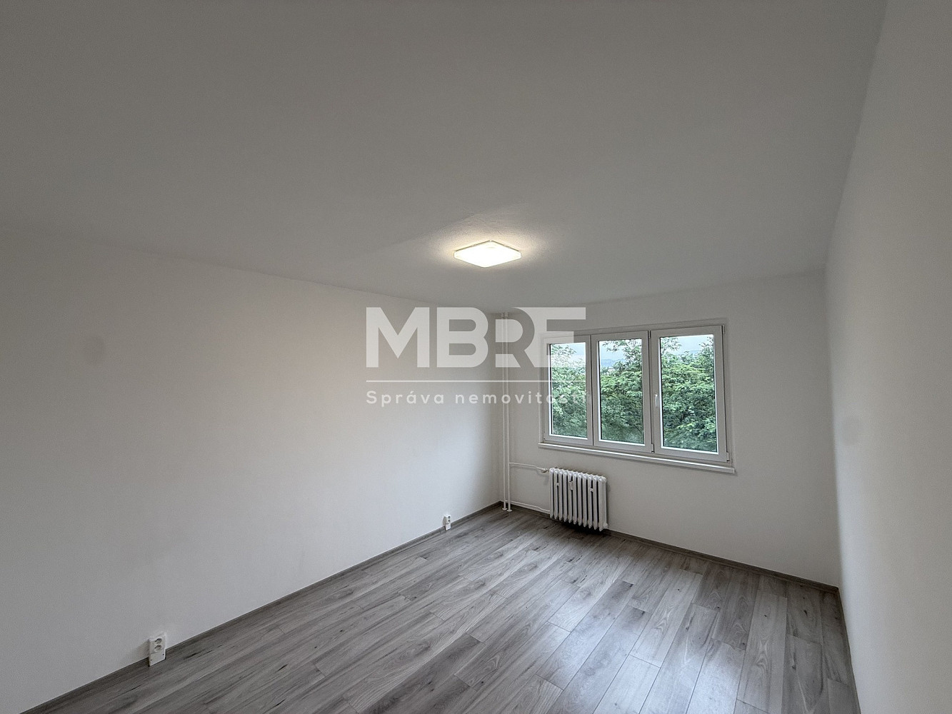 Pronájem bytu 2+1 53 m² — photo 2