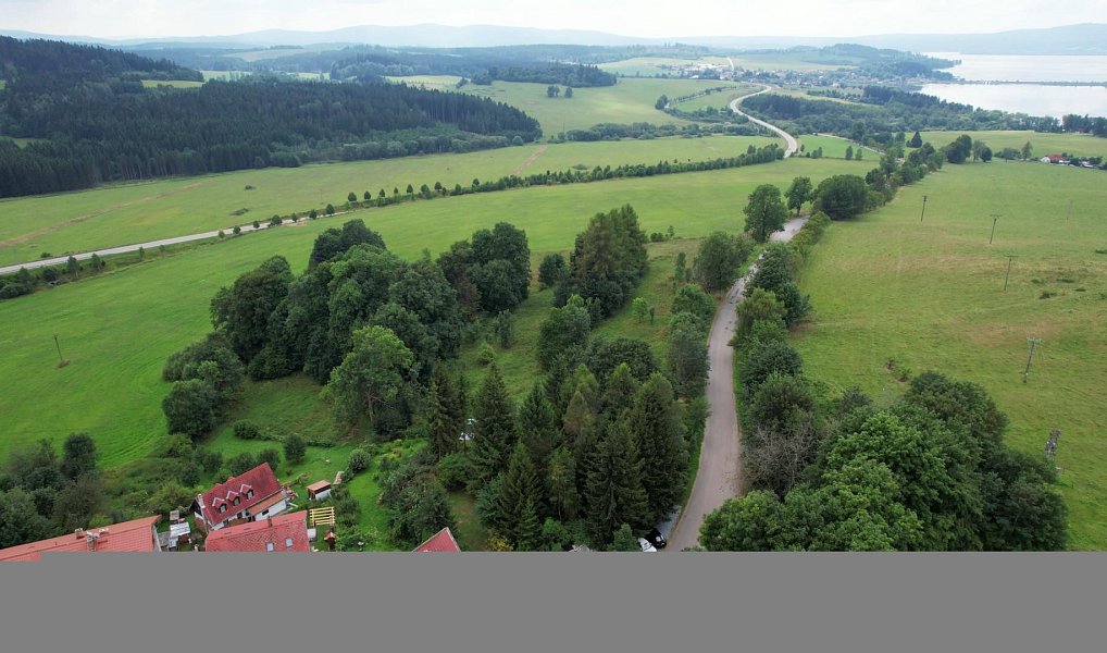 Prodej stavebního pozemku 656 m², Černá v Pošumaví – náhled fotky 2