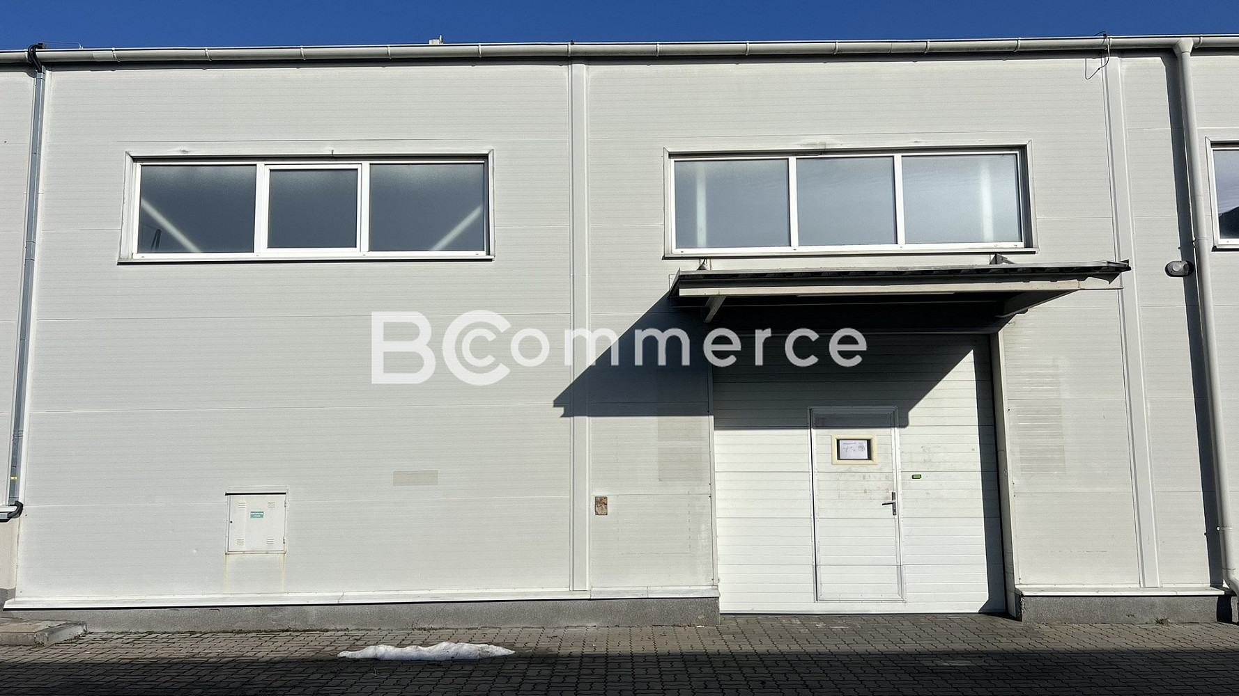 Pronájem skladovacích prostor 575 m²