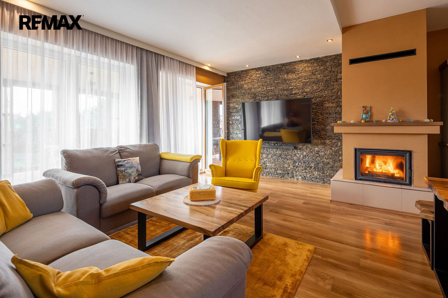 Prodej domu 199 m² s pozemkem 524 m² – fotografie 3