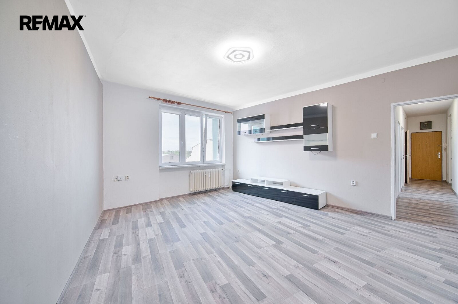 Pronájem bytu 3+1 64 m² – fotografie 2