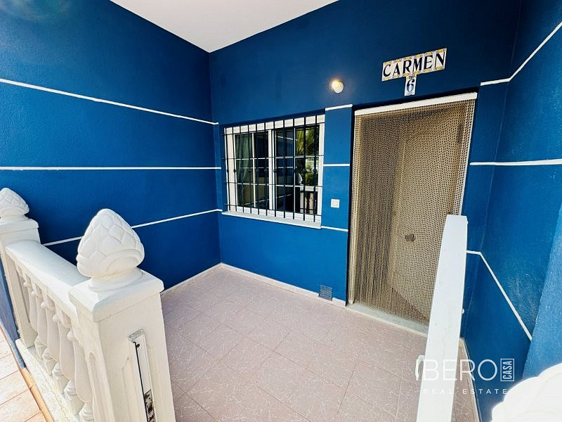 Piso 4+kk – La Mata - Vista 2