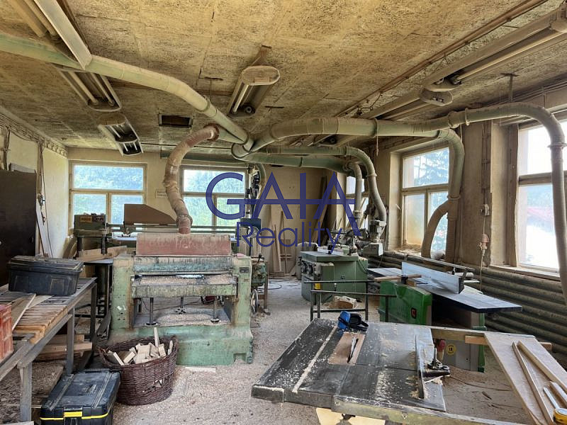 Prodej výrobních prostor 645 m² – fotografie 4