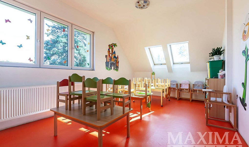 Prodej domu 237 m² s pozemkem 905 m², Úvaly – náhled fotky 22