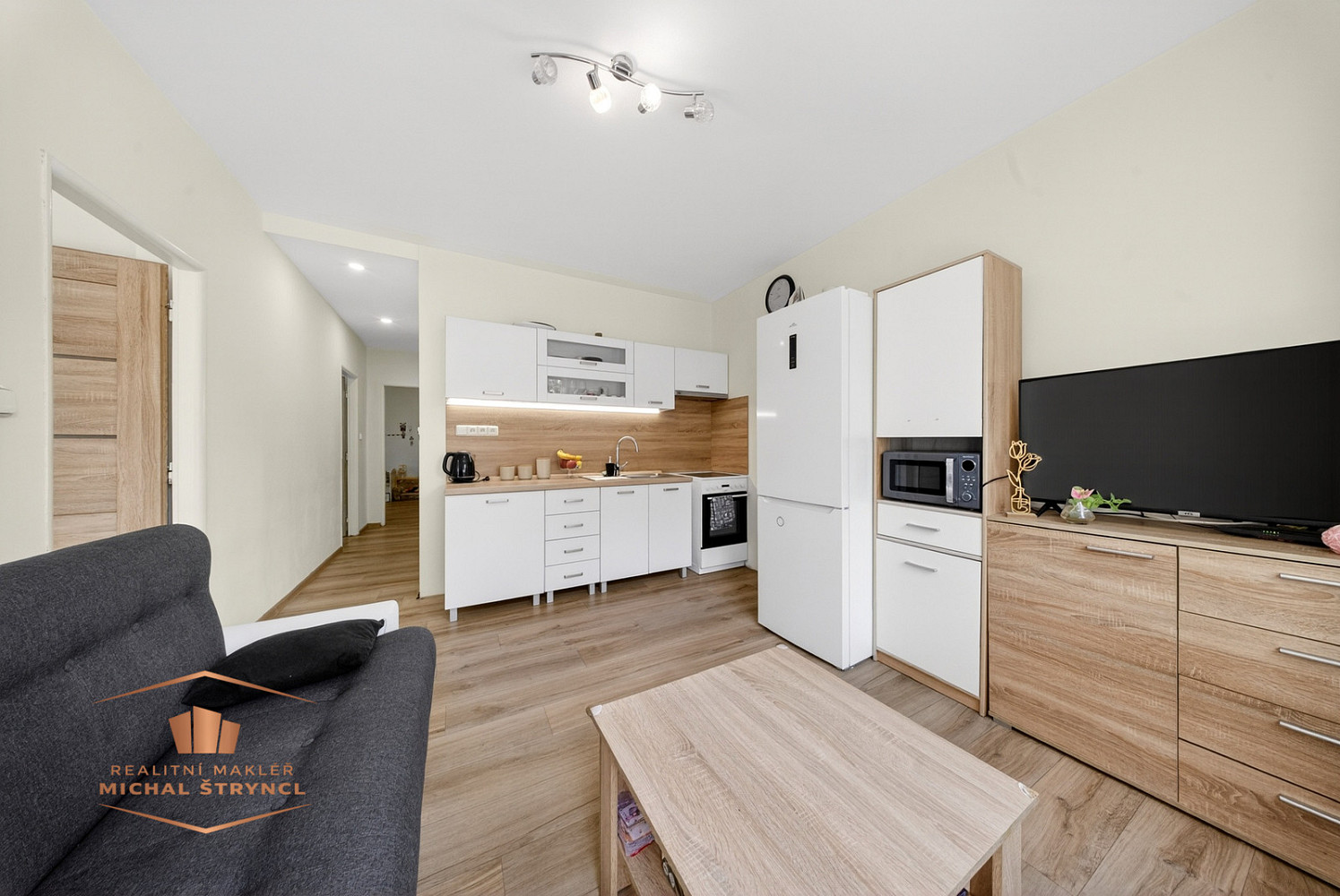 Prodej bytu 3+1 71 m² — photo 3