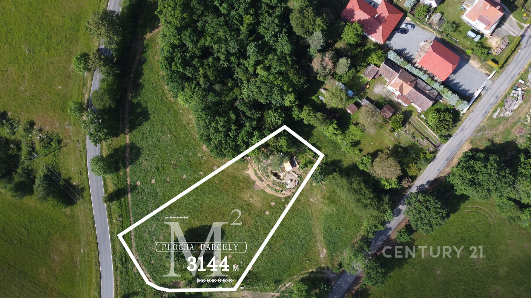 Prodej stavebního pozemku 3 010 m² – fotografie 2