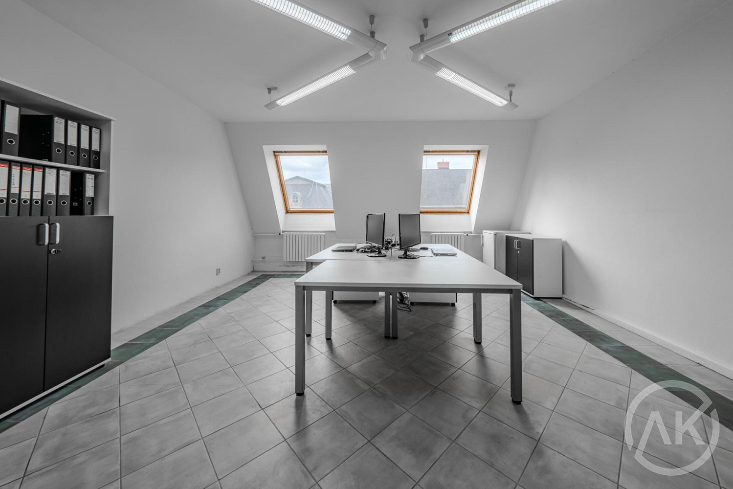 Pronájem kanceláře 29 m² – fotografie 2
