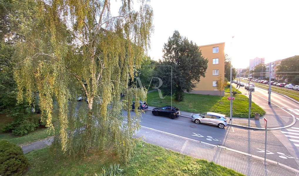 Prodej bytu 2+1 53 m², Praha – náhled fotky 11