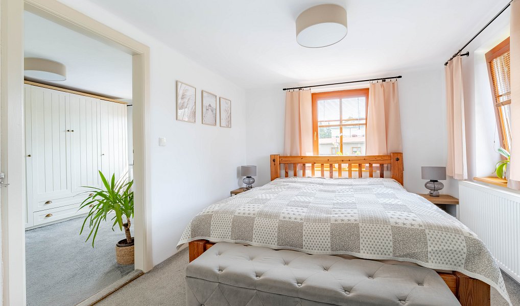 Prodej domu 180 m² s pozemkem 2 568 m², Raspenava – náhled fotky 13