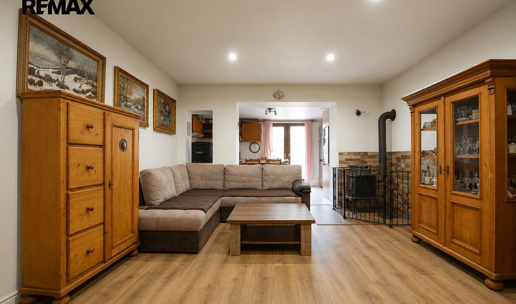 Prodej domu 236 m² s pozemkem 1 191 m², Hradec Králové – náhled fotky 15