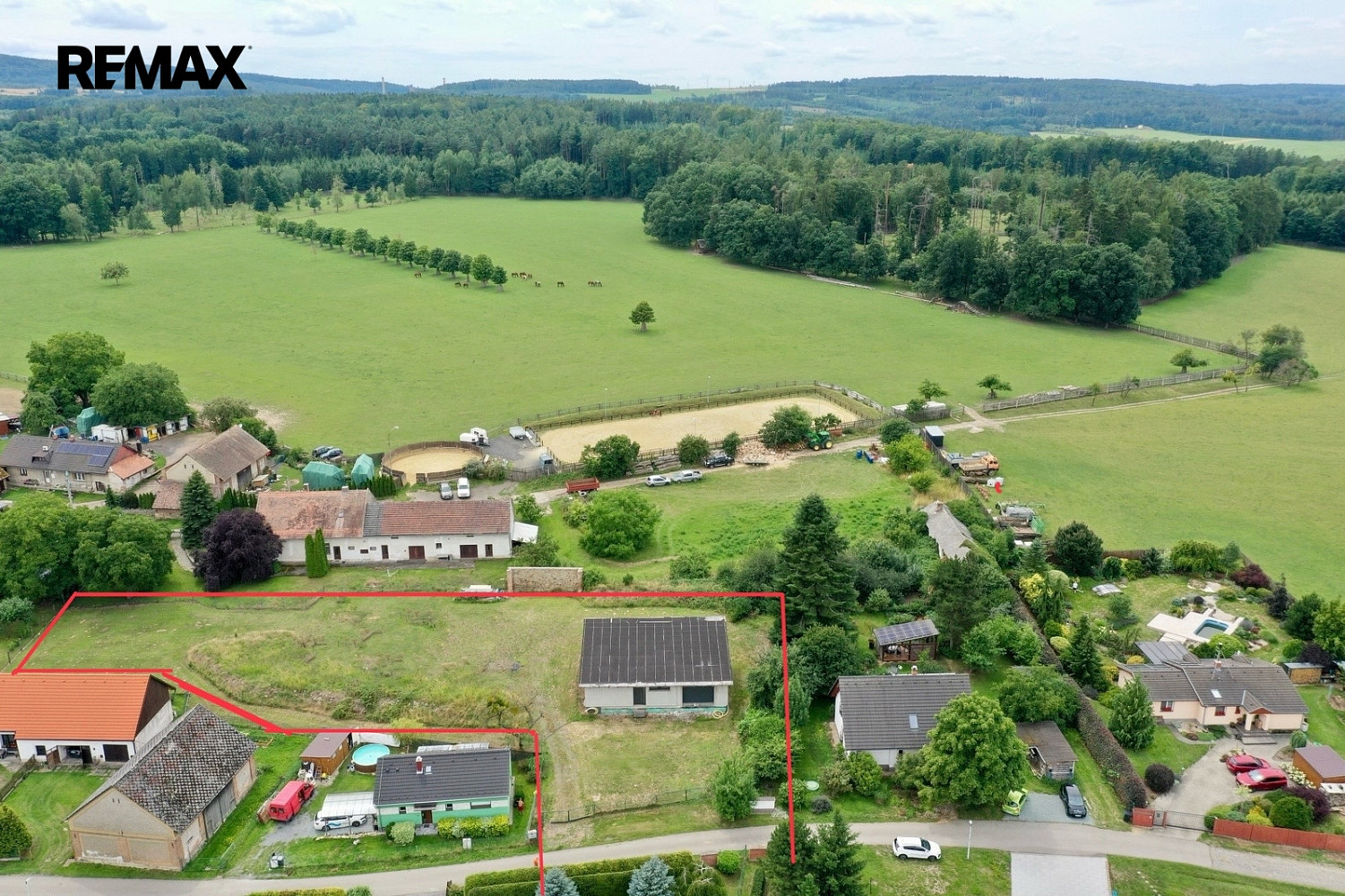 Prodej domu 200 m² s pozemkem 3 023 m² – pohled 6
