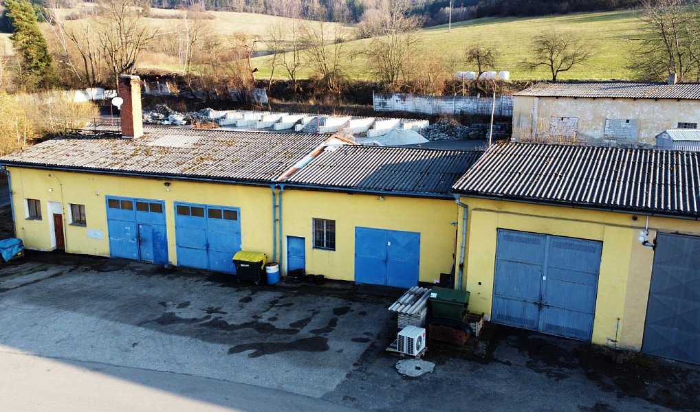 Prodej výrobních prostor 327 m², Sušice – náhled fotky 14