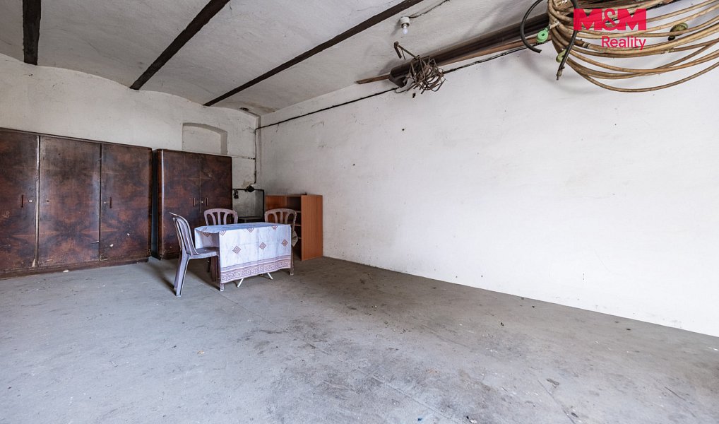 Prodej domu 365 m² s pozemkem 2 873 m², Račetice – náhled fotky 25